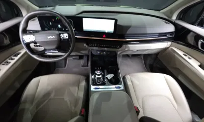 Kia Canival 2025, 40467 км, за 27349.08 USD - фото 7