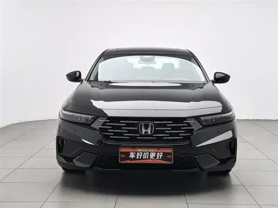 Honda Accord 2025, 4000 км, за 17034.5 USD