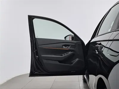 Honda Accord 2025, 4000 км, за 17034.5 USD - фото 8