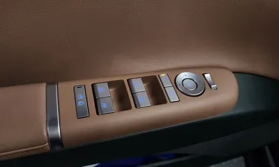 Hyundai Grandeur 2023, 63465 км, за 18800.43 USD - фото 30