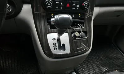 Kia Canival 2011, 179840 км, за 2379.69 USD - фото 9
