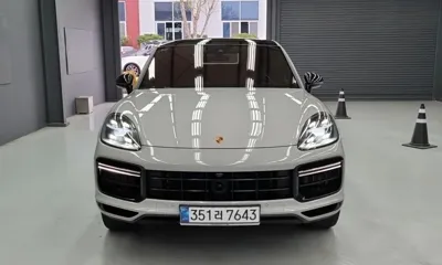 Porsche Cayenne · 2023 год