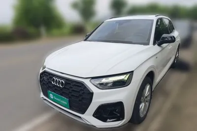 Audi Q5L · 2023 год