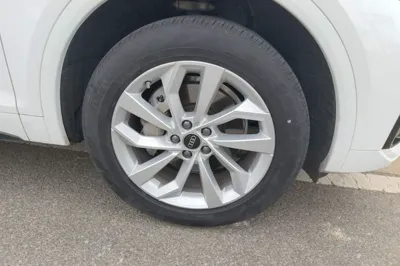 Audi Q5L 2023, 29800 км, за 31048 USD - фото 8