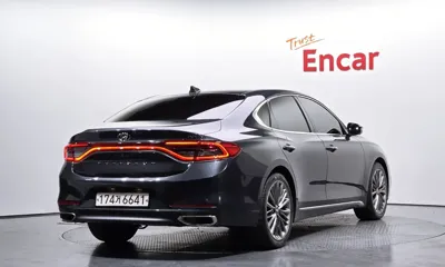 Hyundai Grandeur 2018, 103429 км, за 9107.48 USD