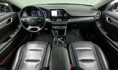 Hyundai Grandeur 2018, 103429 км, за 9107.48 USD - фото 7