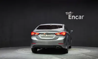 Hyundai Avante 2014, 64754 км, за 4427.95 USD