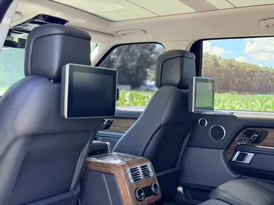 Land Rover Range Rover 2019, 150000 км, за 87318.55 USD