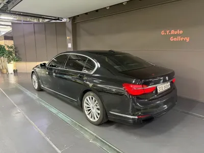 BMW 7-Series 2016, 219716 км, за 12052.12 USD