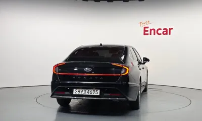 Hyundai Sonata 2020, 12972 км, за 9946.04 USD