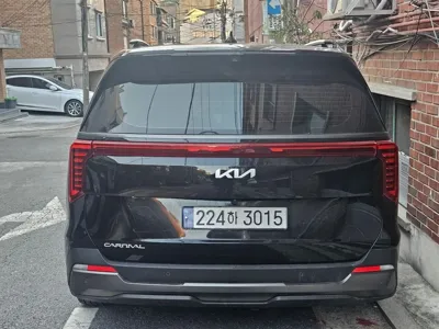 Kia Canival 2025, 13000 км, за 1099.34 USD