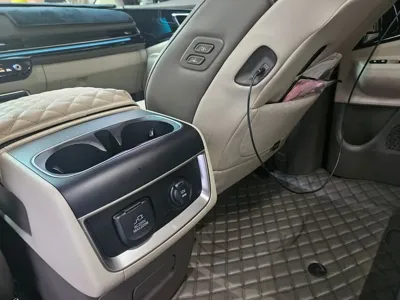 Kia Canival 2025, 13000 км, за 1099.34 USD - фото 13