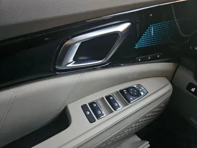 Kia Canival 2025, 13000 км, за 1099.34 USD - фото 15