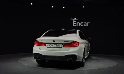 BMW 5-Series 2018, 78065 км, за 18117.37 USD