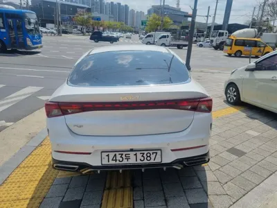 Kia K5 2022, 68450 км, за 11225.16 USD