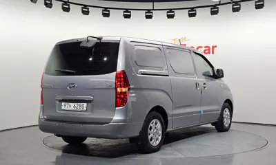 Hyundai Starex 2014, 77165 км, за 4785.35 USD