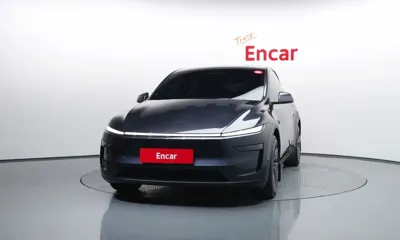 Tesla Model Y 2025, 26579 км, за 40977.22 USD