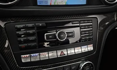 Mercedes-Benz SL-Class 2015, 76048 км, за 43680.88 USD - фото 15