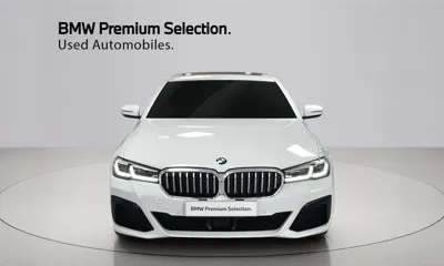 BMW 5-Series 2022, 44506 км, за 26021.36 USD