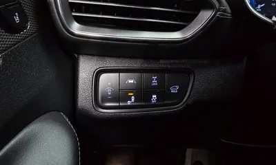 Hyundai Santafe 2019, 68881 км, за 15951.16 USD - фото 17