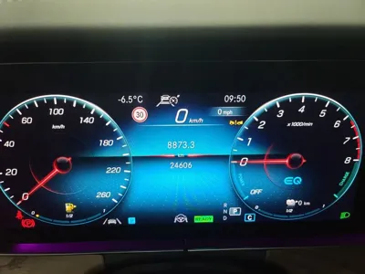 Mercedes-Benz E-Class 2023, 24606 км, за 34357.45 USD
