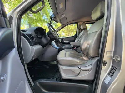 Hyundai Starex 2015, 194000 км, за 4618.43 USD - фото 11