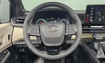 Toyota Sienna 2022, 74431 км, за 28013.04 USD - фото 13