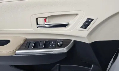 Toyota Sienna 2022, 74431 км, за 28013.04 USD - фото 30