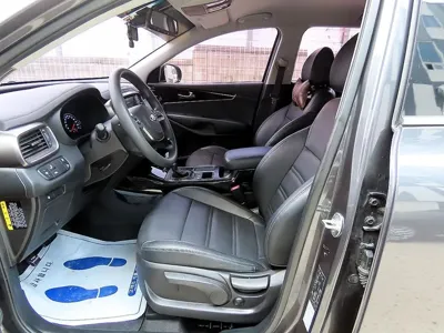 Kia Sorento 2020, 150984 км, за 6892.48 USD