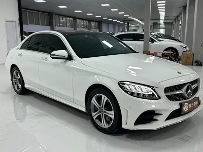 Mercedes-Benz C-Class 2021, 38000 км, за 20526.38 USD