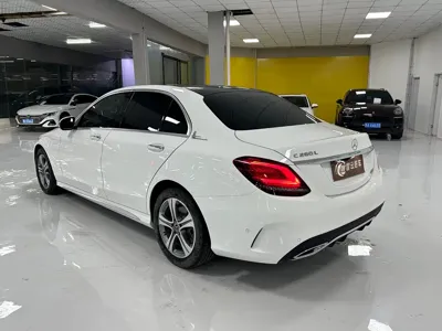 Mercedes-Benz C-Class 2021, 38000 км, за 20526.38 USD - фото 7