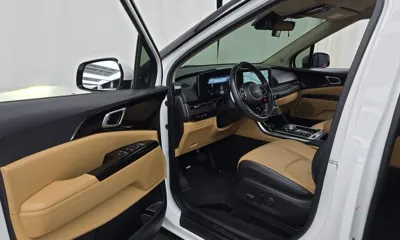 Kia Canival 2023, 98964 км, за 15954.41 USD - фото 10