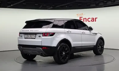 Land Rover Range Rover Evoque 2015, 133469 км, за 5901.27 USD