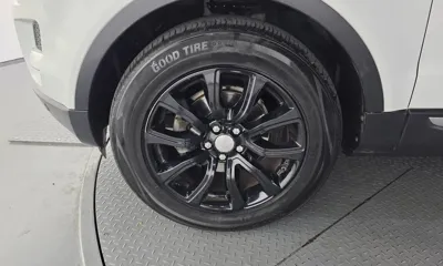 Land Rover Range Rover Evoque 2015, 133469 км, за 5901.27 USD
