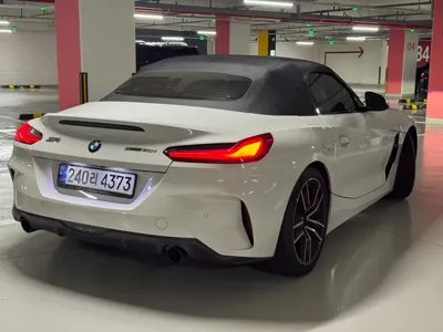 BMW Z4 2025, 8000 км, за 35922.76 USD