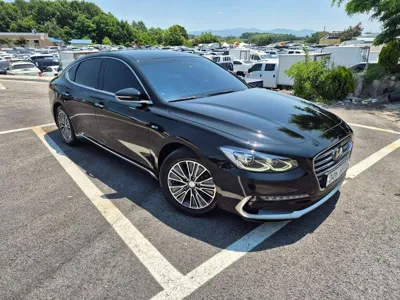 Hyundai Grandeur 2018, 129745 км, за 9967.43 USD