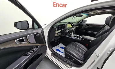 Kia K8 2023, 54812 км, за 15394.78 USD - фото 10