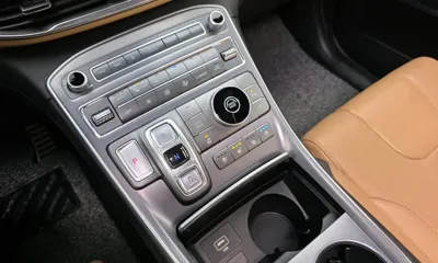 Hyundai Santafe 2021, 80363 км, за 18721.96 USD - фото 9