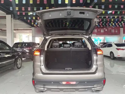 Geely Boyue 2019, 86400 км, за 5297.37 USD - фото 19
