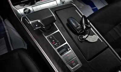 Audi A6 2021, 70972 км, за 17907.14 USD - фото 9