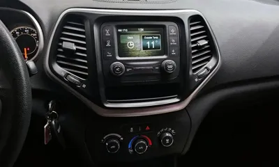 Jeep Cherokee 2016, 147049 км, за 4923.2 USD - фото 16