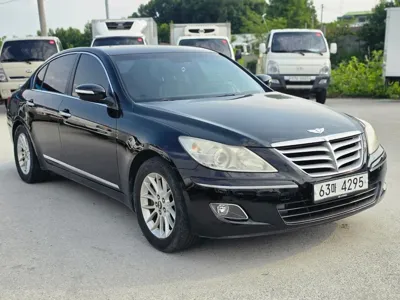 Hyundai Genesis 2008, 256618 км, за 1378.5 USD