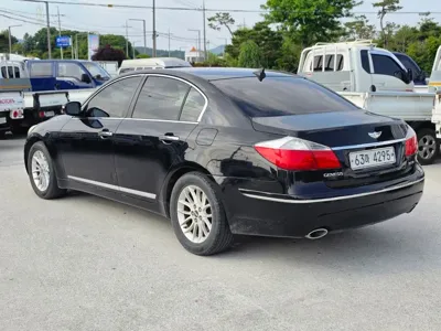 Hyundai Genesis 2008, 256618 км, за 1367.45 USD - фото 6