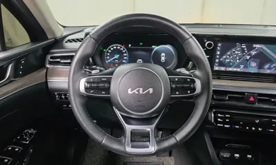 Kia K5 2022, 53759 км, за 15796.65 USD - фото 13