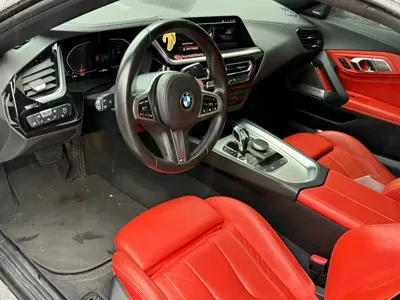 BMW Z4 2024, 23000 км, за 28045.37 USD