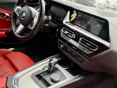 BMW Z4 2024, 23000 км, за 28045.37 USD