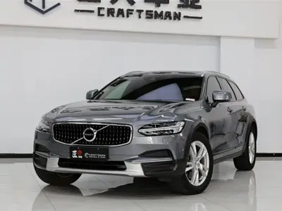 Volvo V90 2017, 77000 км, за 20296.45 USD