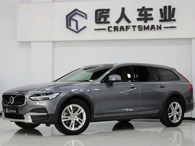 Volvo V90 2017, 77000 км, за 20296.45 USD
