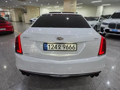 Cadillac CT6 2017, 137276 км, за 7930.83 USD