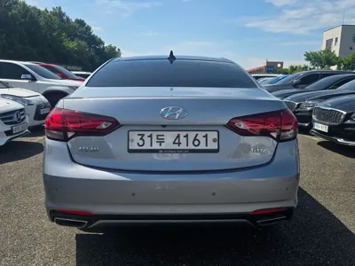 Hyundai Aslan 2015, 222000 км, за 3807.27 USD